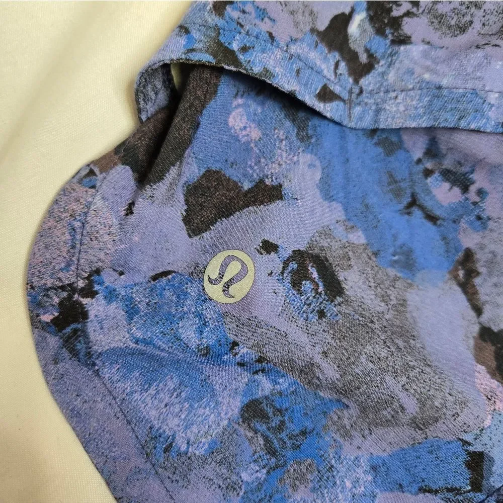 LULULEMON screen camo‎ multi black speed up running micro shorts 10